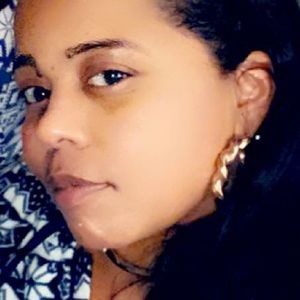 Meet your Posher, Lydia